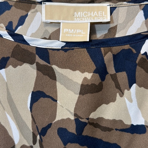 Michael Kors Navy Blue Tan Off White Dolman sleeve Blouse New NWOT - Picture 8 of 9